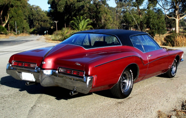 HD WallPapers from Collection - 1971 Buick Riviera