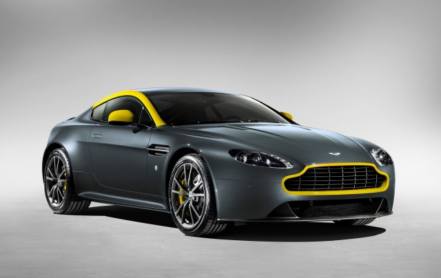 HD WallPapers from Collection - 2015 Aston Martin V8 Vantage N430