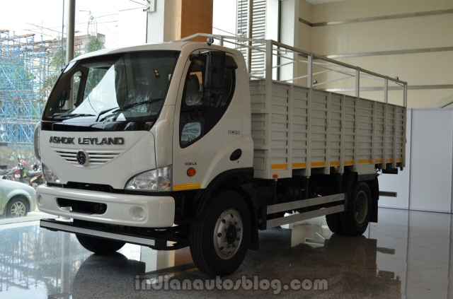 HD WallPapers from Collection - Ashok Leyland