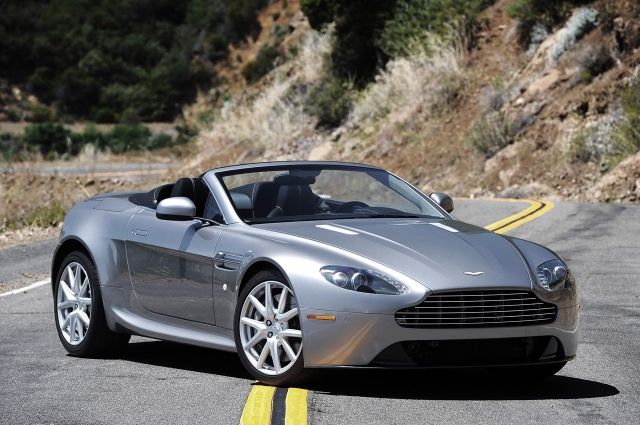 HD WallPapers from Collection - Aston Martin Vantage Roadster