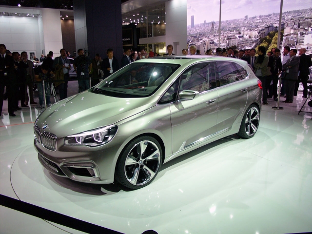 HD WallPapers from Collection - Bmw Concept Active Tourer