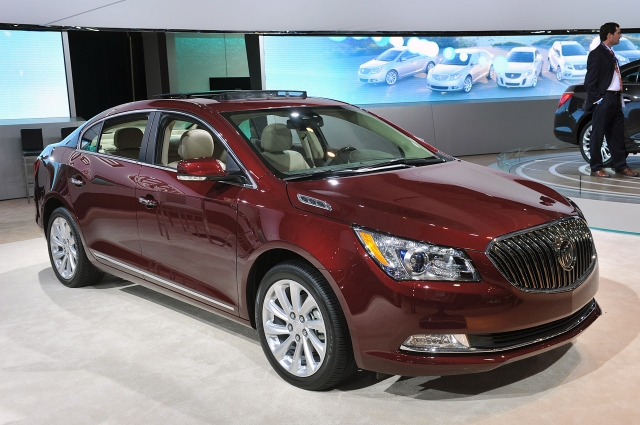 HD WallPapers from Collection - Buick Lacrosse