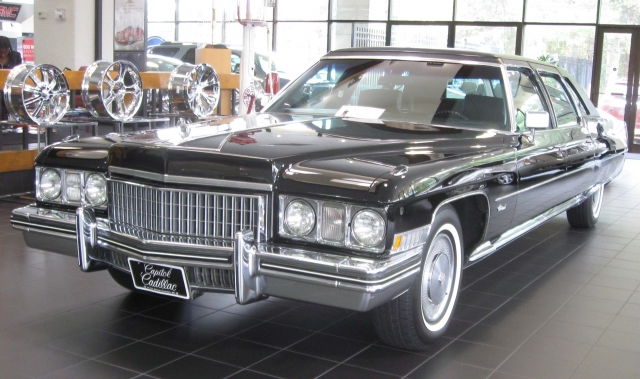 HD WallPapers from Collection - Cadillac Fleetwood