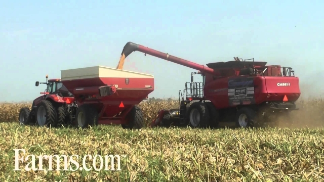 HD WallPapers from Collection - Case 7010 Combine