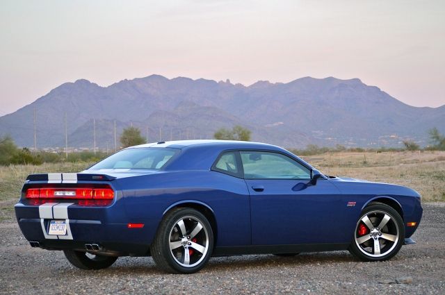 HD WallPapers from Collection - Challenger Srt8 392