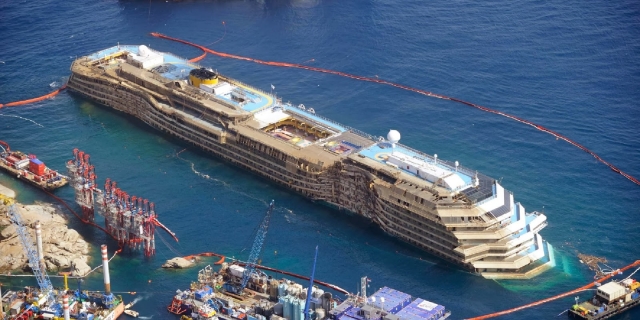 HD WallPapers from Collection - Costa Concordia