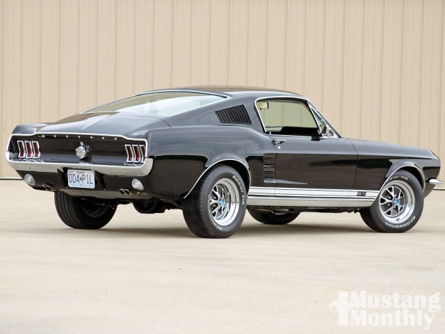 HD WallPapers from Collection - Ford Mustang Fastback