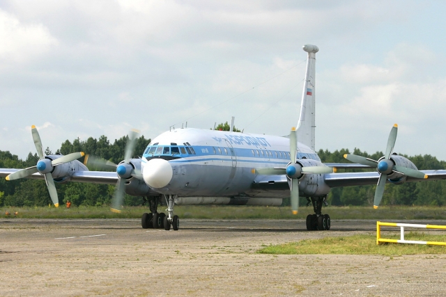 HD WallPapers from Collection - Ilyushin Il 22