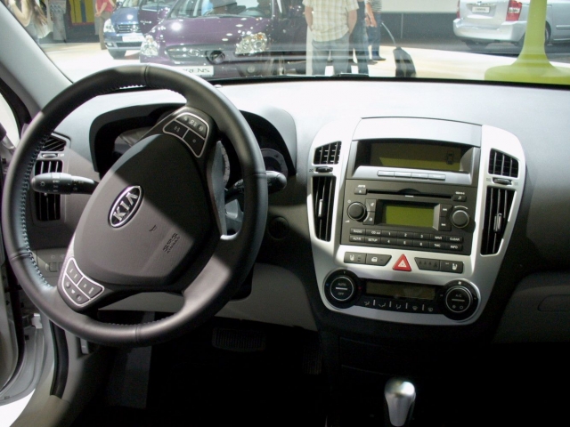 HD WallPapers from Collection - Kia Ceed