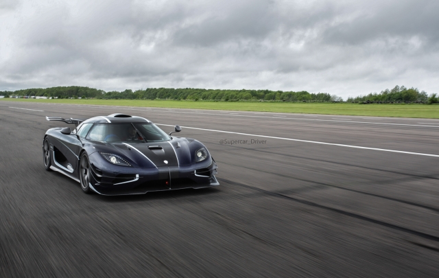 HD WallPapers from Collection - Koenigsegg One1