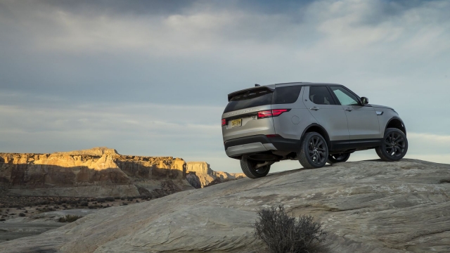 HD WallPapers from Collection - Land Rover Discovery