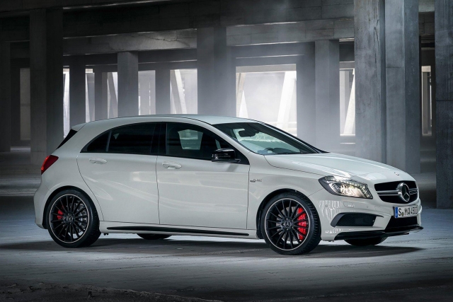 HD WallPapers from Collection - Mercedes Benz Amg A45