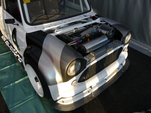 HD WallPapers from Collection - Mini Quattro