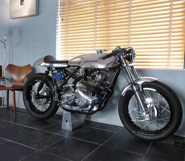 HD WallPapers from Collection - Norton Commando Cafe Racer