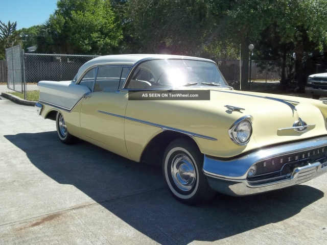 HD WallPapers from Collection - Oldsmobile Golden Rocket