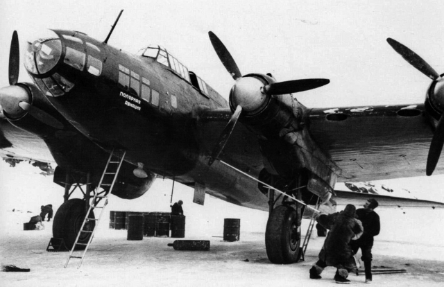 HD WallPapers from Collection - Petlyakov Pe 8 Polar