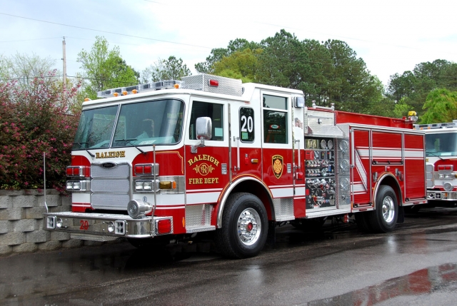 HD WallPapers from Collection - Pierce Fire Truck