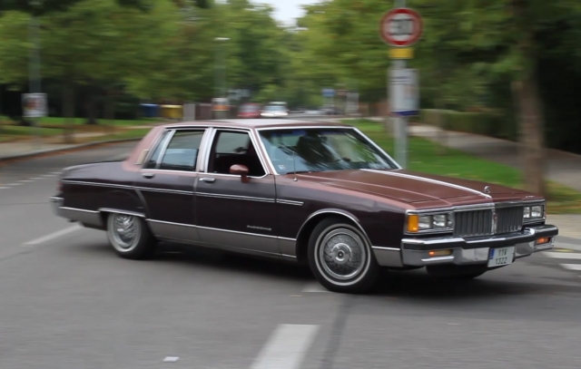 HD WallPapers from Collection - Pontiac Parisienne