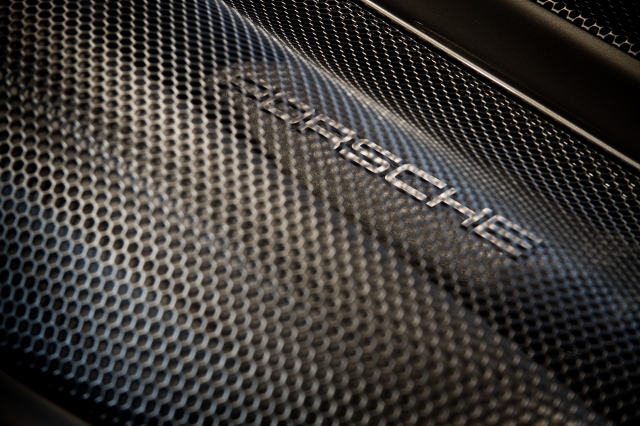 HD WallPapers from Collection - Porsche Logo Wallpapers