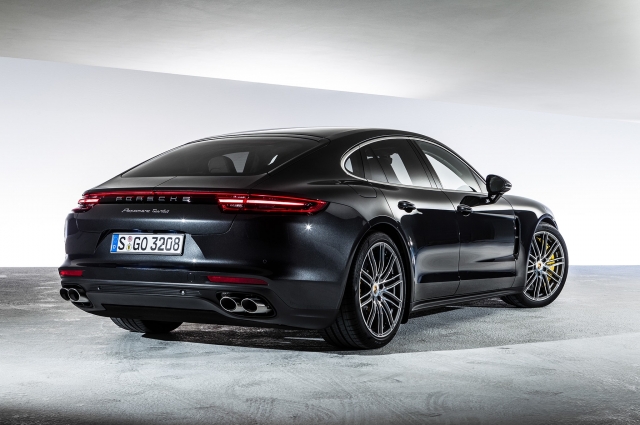 HD WallPapers from Collection - Porsche Panamera 2