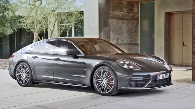 HD WallPapers from Collection - Porsche Panamera Turbo