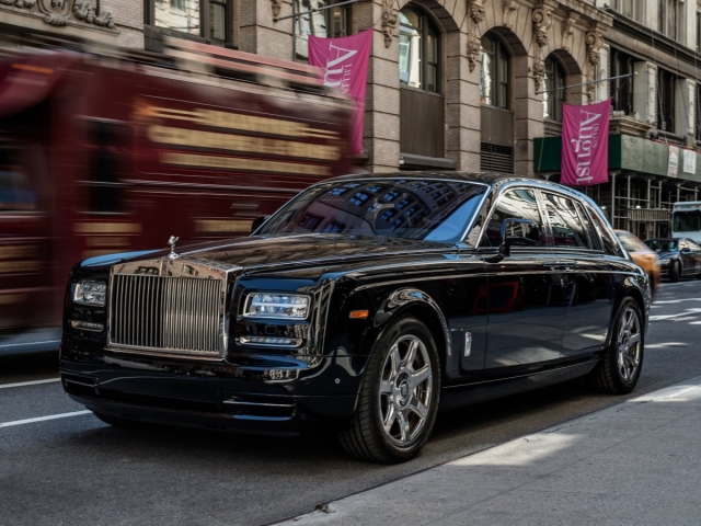 HD WallPapers from Collection - Rolls Royce Phatom