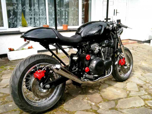 HD WallPapers from Collection - Triumph Thunderbird Cafe Racer