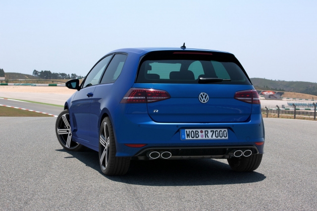 HD WallPapers from Collection - Volkswagen Golf R
